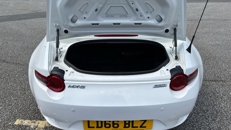 Mazda MX-5 1.5 Icon 2dr Petrol Convertible